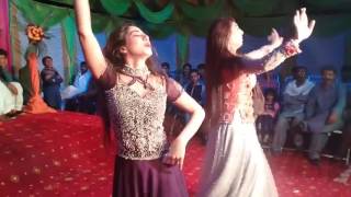 Sari Dil Di Gal Hy  Mehak Malik  Dance Performance 2022 [upl. by Oscar]