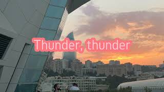 Thunder  İmagine Dragonslyrics [upl. by Gray]