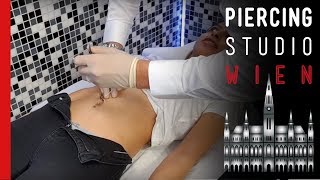 Sexy Bauch 💉 Bauchnabelpiercing 💉 bei unserer Madonna Piercing Kundin 💉 Marcs Piercing TV [upl. by Maxia]