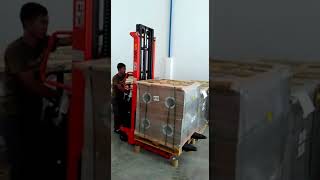 Semi electric stacker  hand lift otomatis [upl. by Griffy]