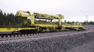 Worlds largest track layer  Plasser amp Theurer SVM1000 Infranord at Haparandabanan Sweden [upl. by Lenoil]