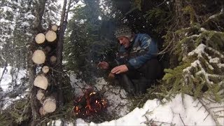 Building a basic Winter Shelter  Leanto [upl. by Laband]