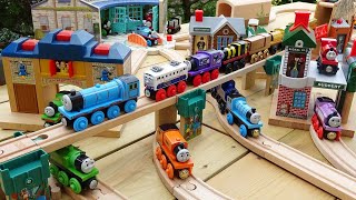 Talking Thomas Wooden Railway☆Brio Town and Roundhouse Course [upl. by Alleon]