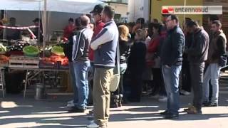 TG 130314 Molfetta fruttivendolo ucciso in agguato fra la gente al mercato [upl. by Bible]