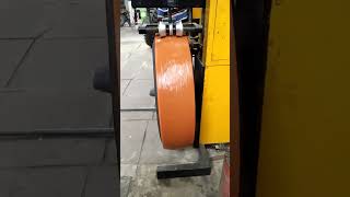 Tyres remolding tyre Refreadign process Tyre Remolbing trending tyreretreading tyre tyrerotation [upl. by Storz]