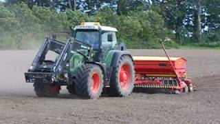 Fendt 818Väderstad Rapid 400 with GPS [upl. by Bumgardner213]