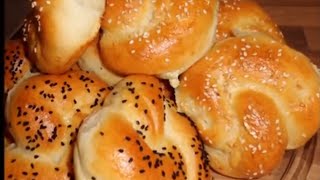 Acma  türkische weiche Brötchen mit und ohne Füllung  Sallys Welt [upl. by Biddie]