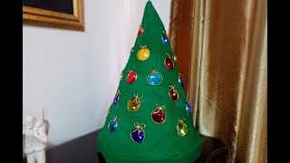 Árbol de navidad con cajas de cartón y botellas de plástico arbolitodenavidad arbolesdenavidad [upl. by Anehsuc]