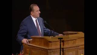 Thomas S Monson  1995  Inexperienced Missionary Nails Quiz [upl. by Adrell]