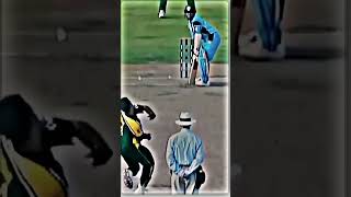 Shoaib akhtar bowling [upl. by Wincer611]