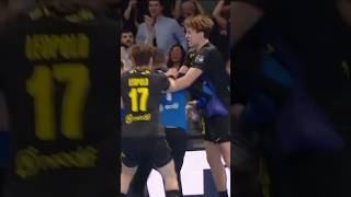 Best Goalkeeper Feeling 🥹😱 håndbold handball ehfcl clm [upl. by Deane]