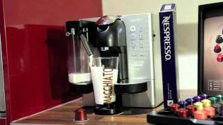 DeLonghi Lattissima EN720M  LatteMacchiato Zubereitung [upl. by Quinta900]