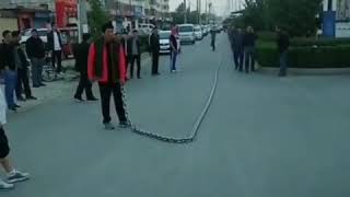 Guy Whipping a Massive Chain [upl. by Pauiie]