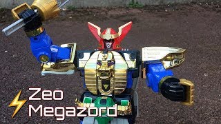 Deluxe Zeo Megazord 1996 toy review Power Rangers Season 4 [upl. by Yroc]