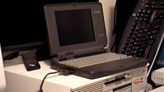 LGR  Compaq Contura Aero 433c MSDOS Laptop Overview [upl. by Raquela]