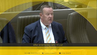 De Koepelzaal Live quotU wilt landbouw voortzetten met paard en karquot  Stefaan Sintobin [upl. by Nevets587]