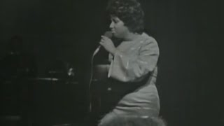 Aretha Franklin  Eleanor Rigby  371971  Fillmore West Official [upl. by Fairleigh]