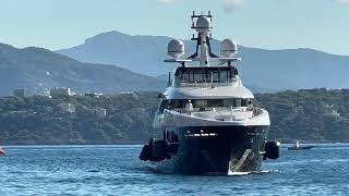 HEESEN  47m ATINA  Docking at Quai Herondelle Monaco  emmansvlogfr [upl. by Selegna]