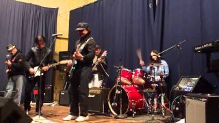 Los Redonditos de Ricota Un Poco De Amor Frances Cover [upl. by Neerhtak]