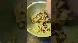 Confetti Cake Mix Chocolate Chip Cookies [upl. by Notrab]