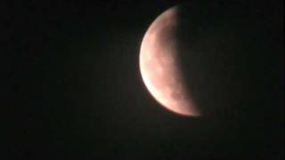 Mondfinsternis Lunar Eclipse  in Zeitraffer 15062011 [upl. by Alliuqahs]