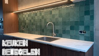 Hoe Betegel ik Een Keuken  Achterwand keuken Betegelen Kitchen Backsplash Tiling [upl. by Morrie]