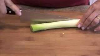 Seriously Simple Essentials How to Clean and Cut a Leek [upl. by Aninaj288]