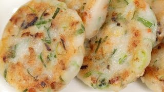 Easy Fried Daikon Mochi Recipe Chinese Turnip Cake  Cooking with Dog [upl. by Jelena13]