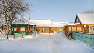 Life in winter in Russian village How Russians live these days [upl. by Stauder]