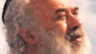 MIzmor Ledavid  Rabbi Shlomo Carlebach  מזמור לדוד  רבי שלמה קרליבך [upl. by Akierdna]