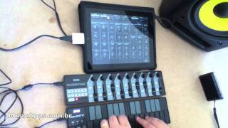 Korg nanoKEY  nanoKONTROL  iPad  USB hub [upl. by Yenaiv]