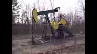 Emsco 114 Pump jack [upl. by Haimes336]