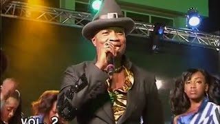 Koffi Olomide Chante Lutumba Simaro Concert Officiel [upl. by Ayekehs545]