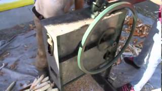 Hand Powered Corn Sheller [upl. by Anir]