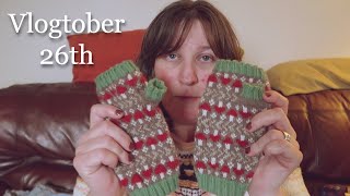 Yarn Chat amp Tulip Talk  Vlogtober 26th 2024 [upl. by Kettie]