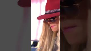 Living On A Prayer Orianthi amp Richie Sambora Live in Sydney Australia [upl. by Nepets]