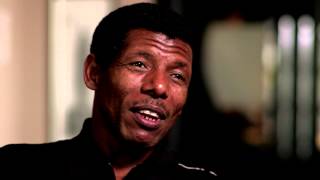 Haile Gebrselassie looks forward to the Bank of Scotland Great Scottish Run [upl. by Adohr]