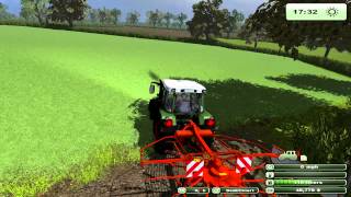 cuting and picking up the feed for the cows on Drayton Farm farming simulator 2013 [upl. by Wilma635]