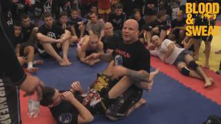 Джефф Монсон Разрыв охраны Jeff Monson How to break guard [upl. by Enhpad]