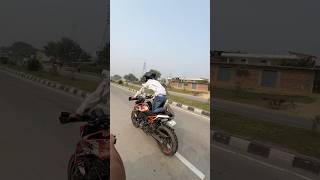 ktm duke 250  bmw rr ￼bike rider willie 😱😱￼ktmduke ktmindia bmwg310rr shortsfeed rider ￼ [upl. by Dirfliw]