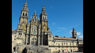 Jakobsweg live in Spanien  Die letzten 1000 Meter zur und in die Kathedrale von Santiago [upl. by Kimmie356]