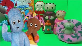 In The Night Garden  Makka Pakka Bath Toy Set [upl. by Gurevich]