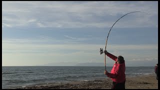 Trabucco TV  Surfcasting  Surf in Versilia  Extreme Casting [upl. by Robinet17]