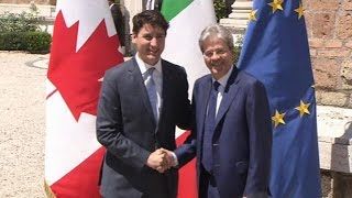 Gentiloni sì a più Europa [upl. by Acirem]