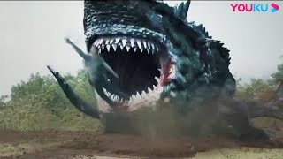 【CLIP】He tried to blow up the shark with a grenade by luring it  Land Shark  YOUKU MONSTER MOVIE [upl. by Nauqes203]