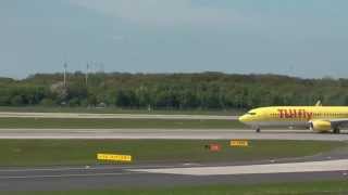 AirberlinTUIFLY beim Start ad Flughafen Düsseldorf [upl. by Kletter]