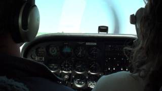 Learning to land a Cessna 172 [upl. by Aksel]