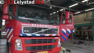 Uitruk amp Alarmering PRIO 1 Melding Woningbrand Lagune Lelystad 255131 255132 255151 En Politie [upl. by Abas231]