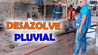 DESAZOLVE de DRENAJE Pluvial con Camion VACTOR en Patio Industrial [upl. by Seabury236]