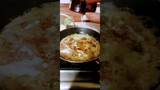 बनाएंगे केक की तरह अंडा आमलेटदही वाला अंडा आमलेटfoodshortsviralshort food [upl. by Anaylil864]